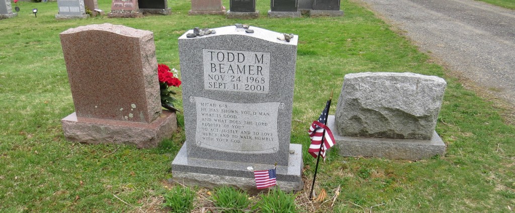 Todd Beamer grave Cranbury NJ Brainerd cemetery 