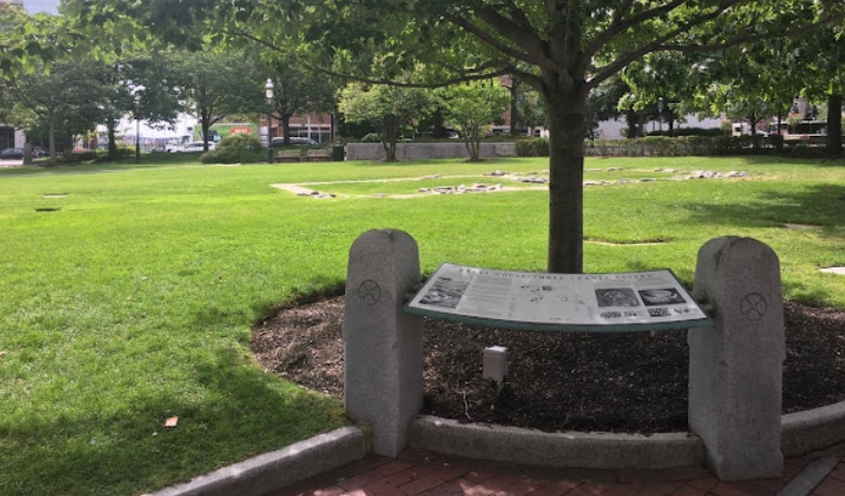 Great House and Three Cranes Tavern 